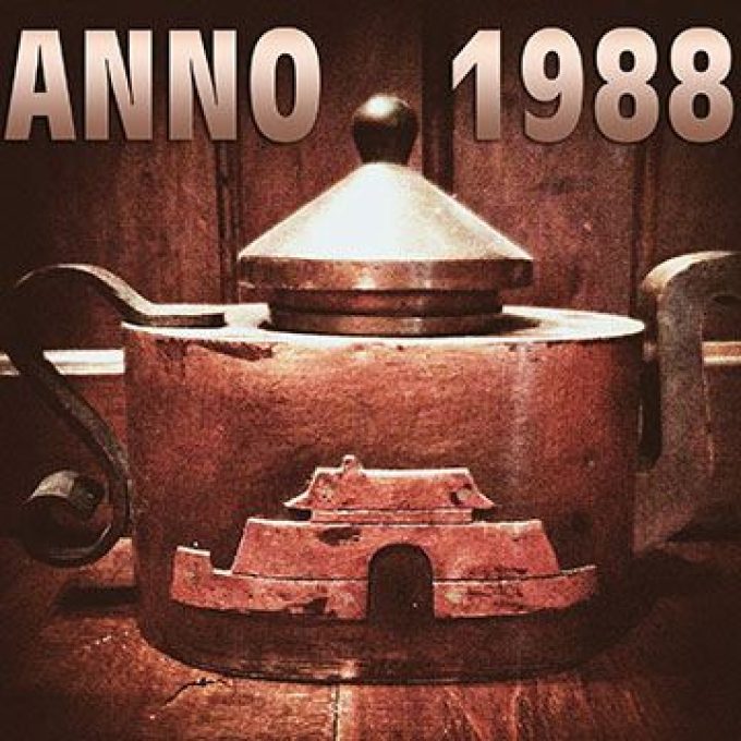 Váralja kávézó-múzeum