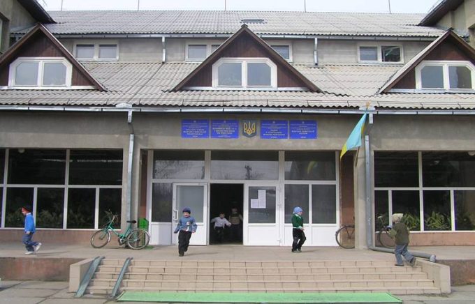 Técsői Hollósi Simon Középiskola