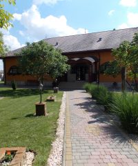 Csárda Park